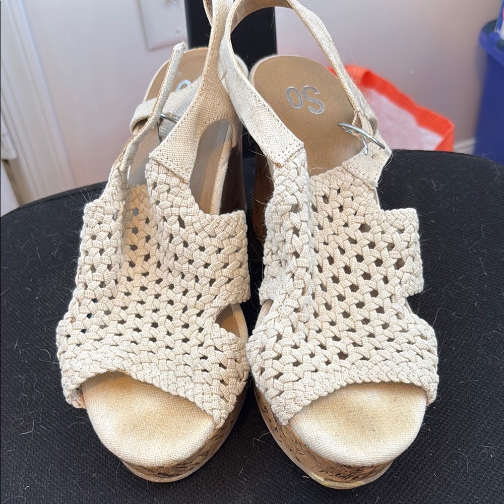 Women's Cream Woven Sandals